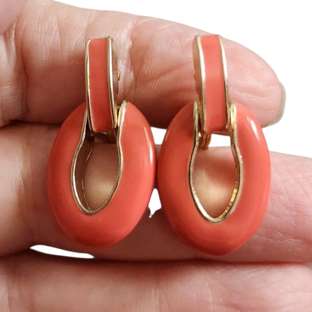 Napier Goldtone Coral Door Knocker Clip On Earrings